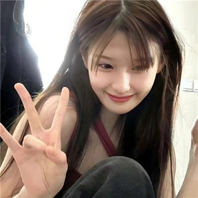 怪笑少女